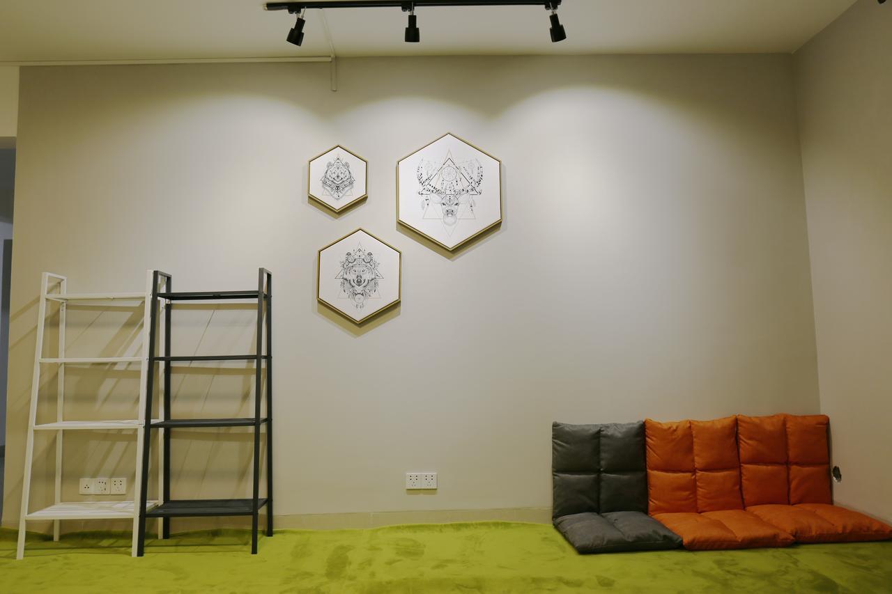 South Face Hostel Jinhu Branch Nanning Extérieur photo