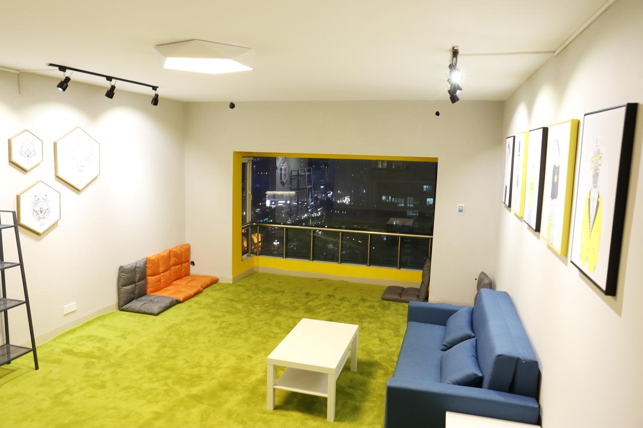 South Face Hostel Jinhu Branch Nanning Extérieur photo