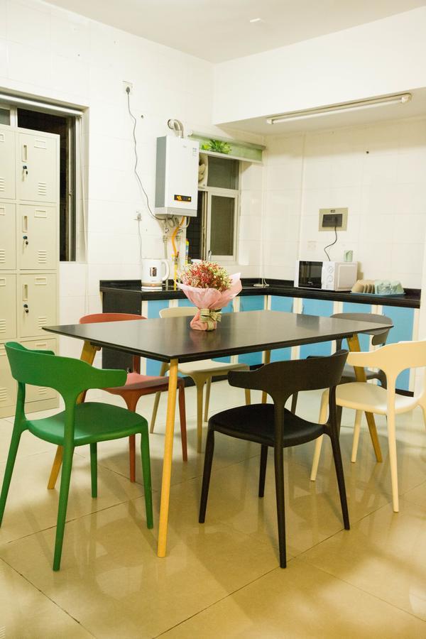 South Face Hostel Jinhu Branch Nanning Extérieur photo